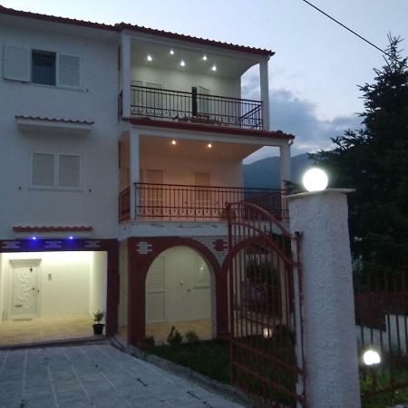 Villa Agnanti Apts And Suites Agio Pnevma Dış mekan fotoğraf